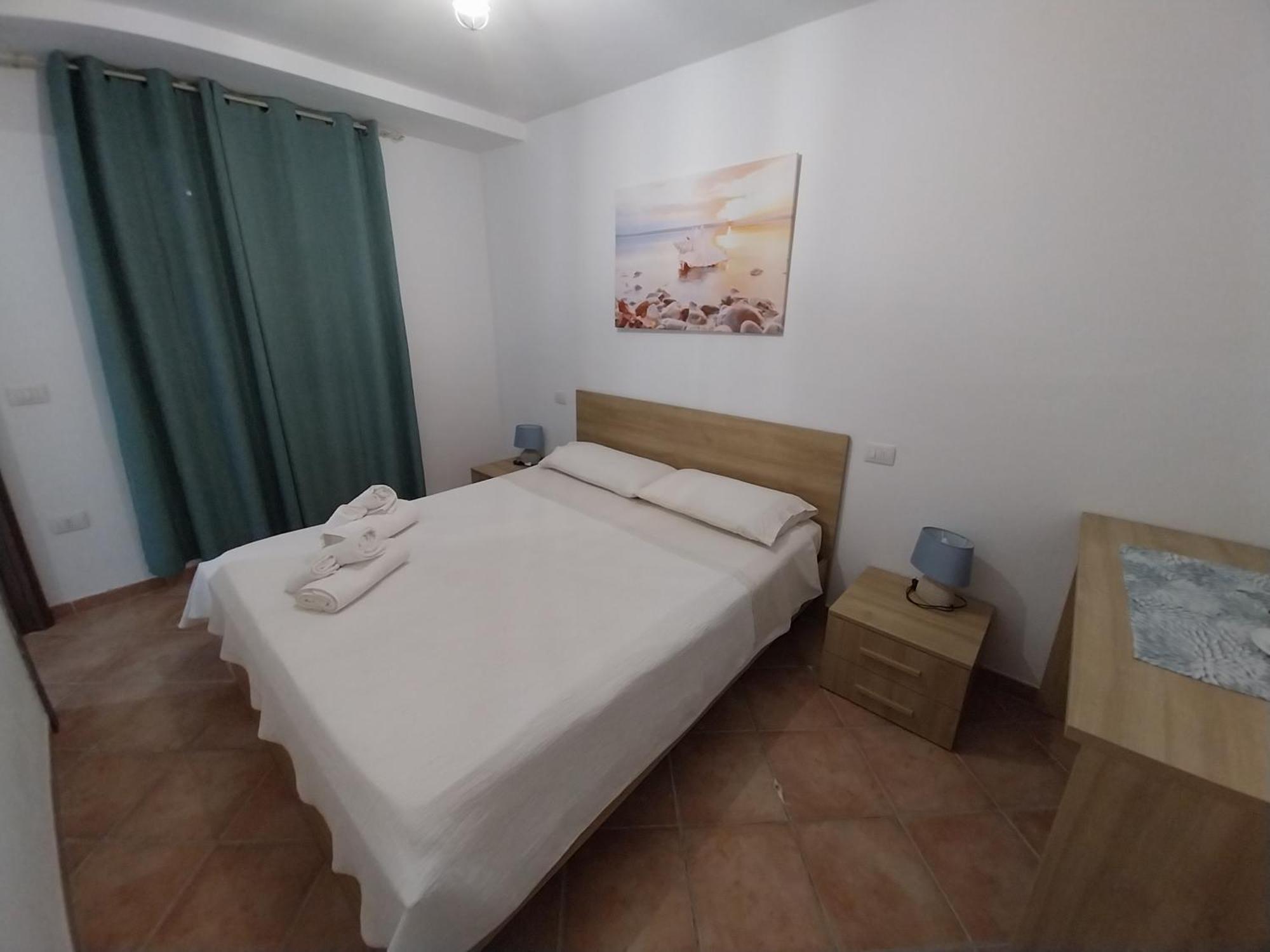 Mivida "Le Stanze Di Ada" Bed & Breakfast Сан Теодоро Екстериор снимка